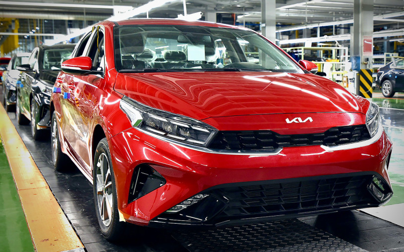 Kia начала российское производство обновленного седана Cerato