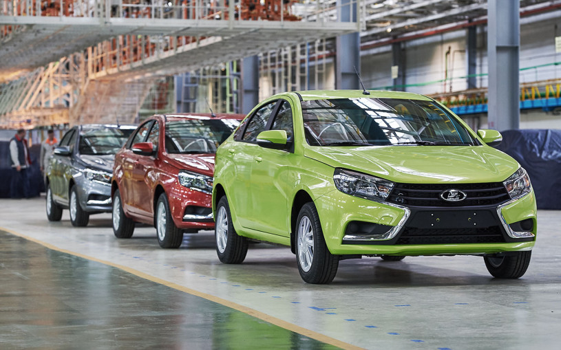 «АвтоВАЗ» начнет устанавливать на машины системы ЭРА-ГЛОНАСС