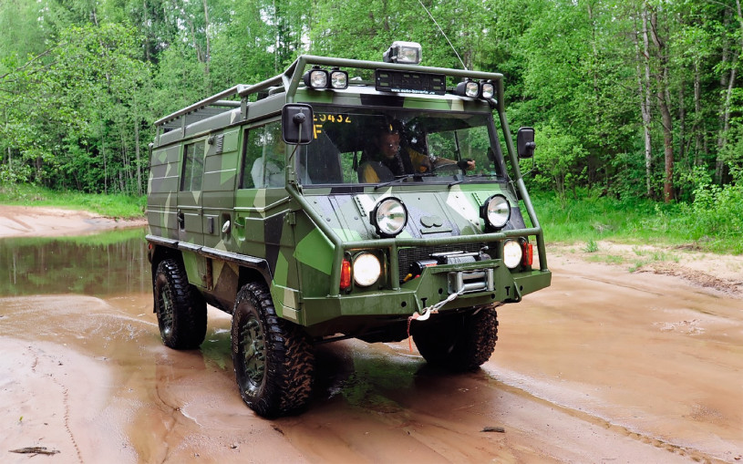 У «Буханки» есть много зарубежных аналогов. Фотогалерея