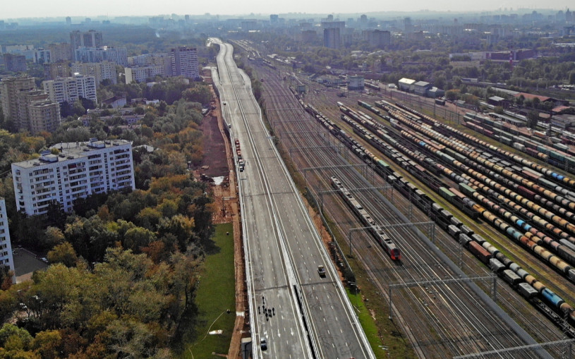 Новая платная трасса в Москве станет бесплатной для жителей города