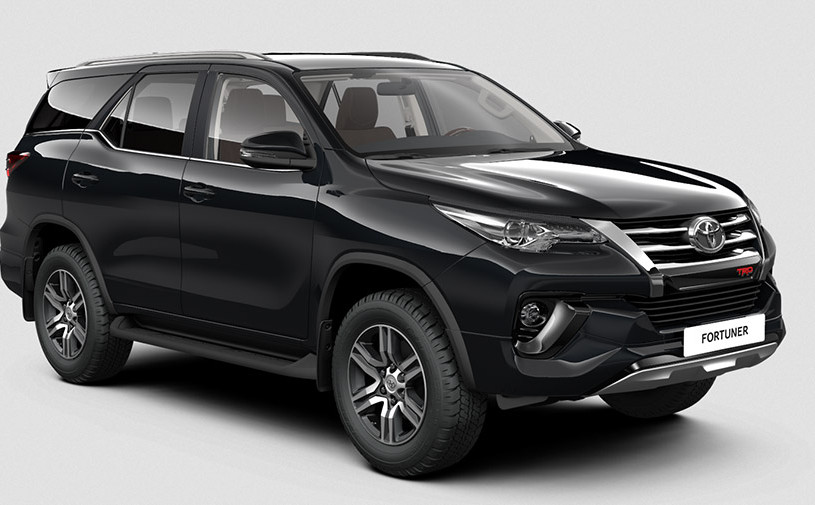 Toyota привезла в Россию спецверсию Fortuner