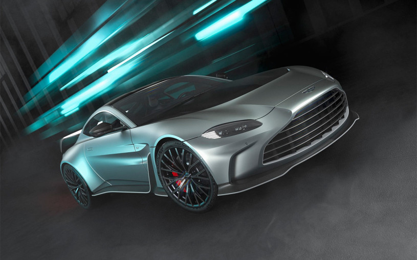 Aston Martin представил 700-сильный суперкар V12 Vantage