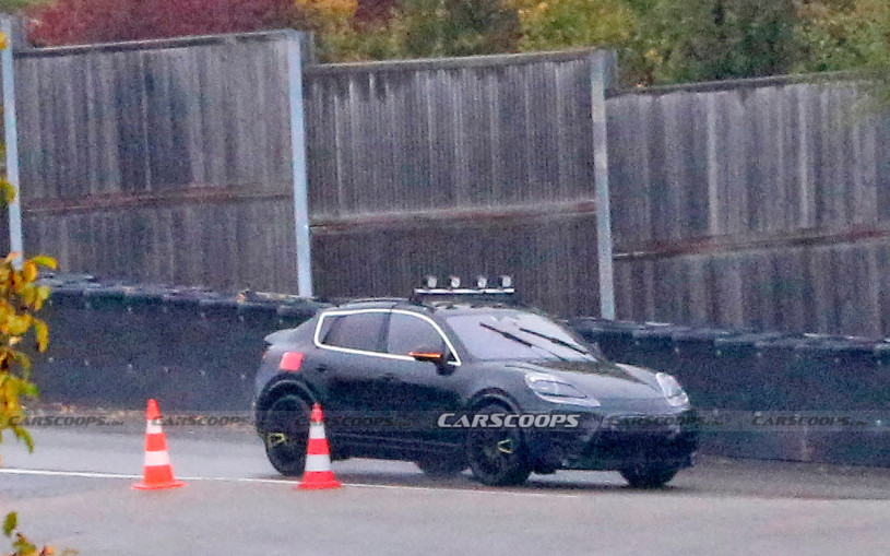 Porsche выпустит электрический кроссовер Macan
