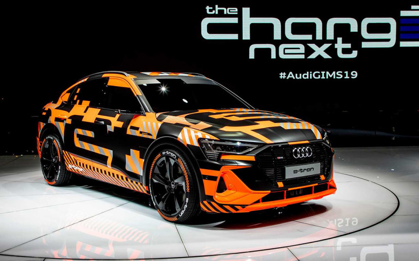 Audi анонсировала премьеру нового компактного электрокроссовера