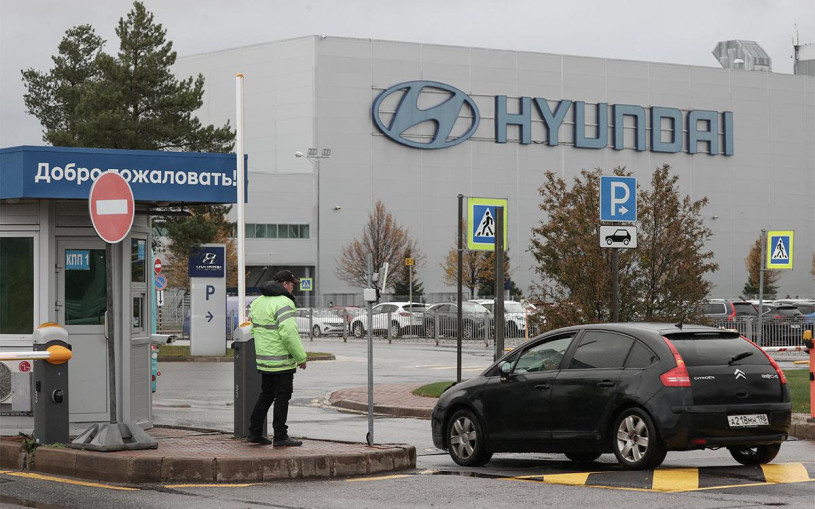 На заводе Hyundai в Петербурге начали сокращать сотрудников