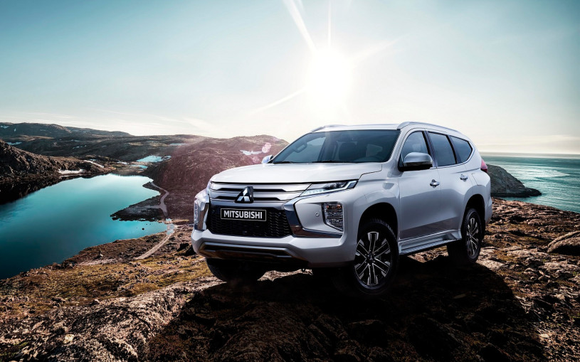 Объявлены цены на обновленный Mitsubishi Pajero Sport