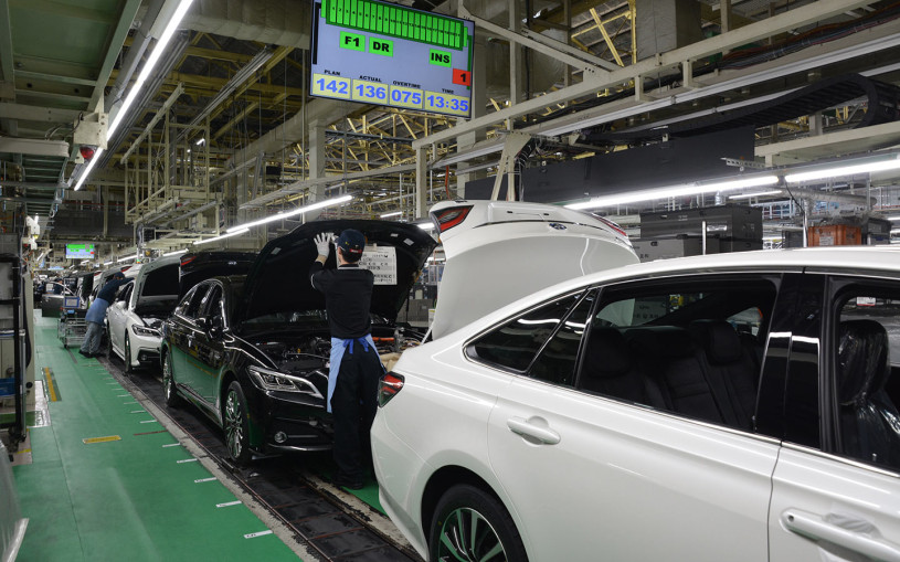 Toyota сократит мировое производство автомобилей на 10%
