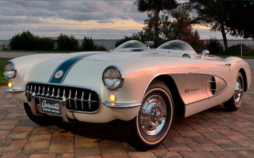 Уникальный Chevrolet Corvette 1956 года продадут на аукционе за $2 млн