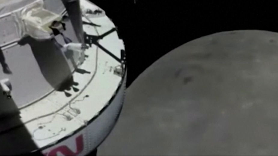 На темной стороне Луны: как корабль США облетел спутник Земли. Видео