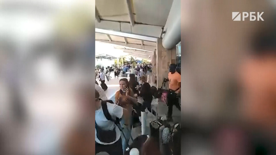 В Мексике сообщили о стрельбе в аэропорту Канкуна