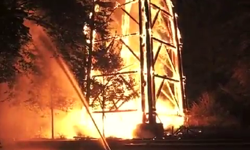 Видео: Feuerwehr Frankfurt / Twitter