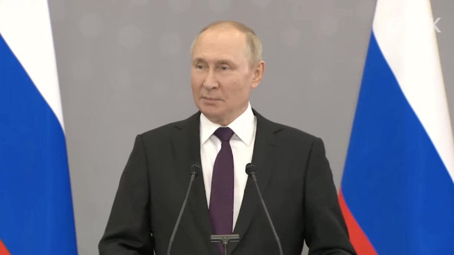 Сроки мобилизации, удары и музыка. Главные заявления Путина в Астане