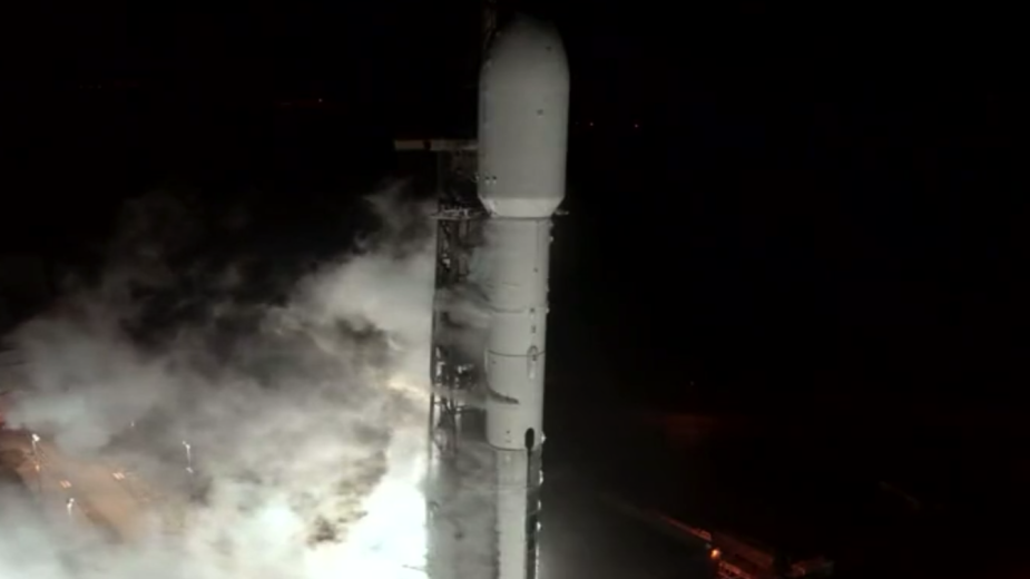 SpaceX запустила на орбиту ракету Falcon 9 с европейским спутником. Видео