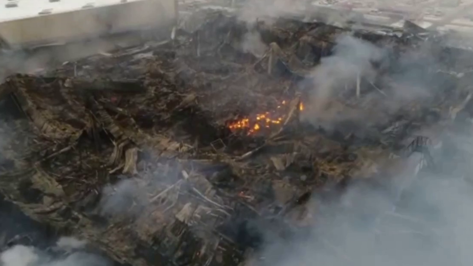 СК показал, что осталось от OBI в Химках после пожара. Видео