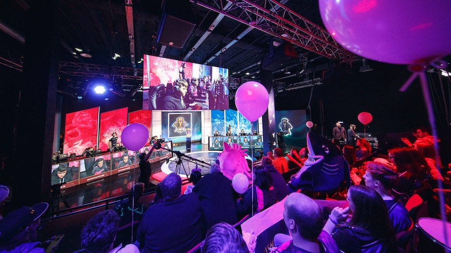 Официальная трансляция Riot Games в студии E TERRA MEDIA