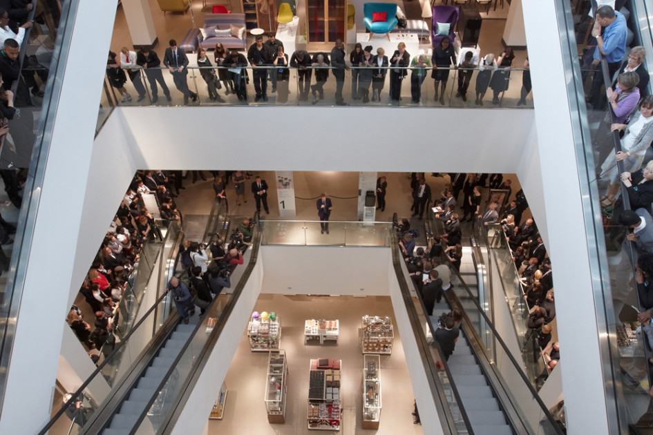 Торговый центр Westfield Stratford City, который занял четвертое место в рейтинге, находится рядом с Олимпийским парком в Лондоне. Арендопригодная площадь этого ТРЦ составляет 176 тыс. кв. м