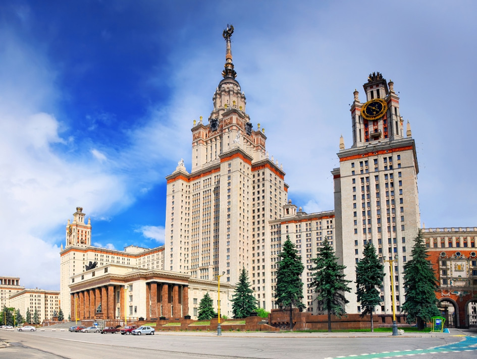 Высотка МГУ