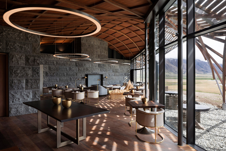 Отель Lindis Lodge