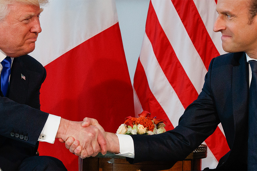 Дональд Трамп и Эмманюэль Макрон (слева направо)