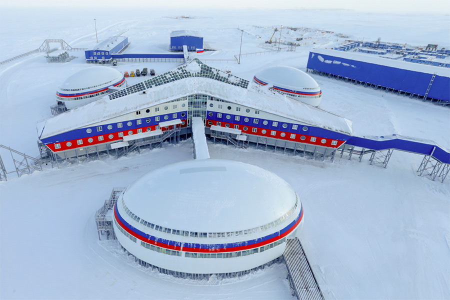 Военная база «Арктический трилистник»