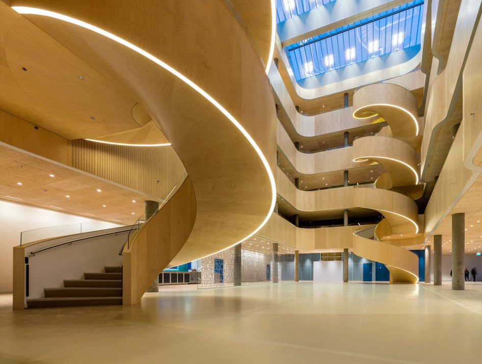 Фото: Jens Lindhe, Jesper Ray Manlay