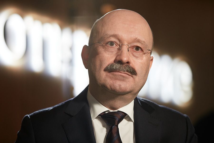 Михаил Задорнов