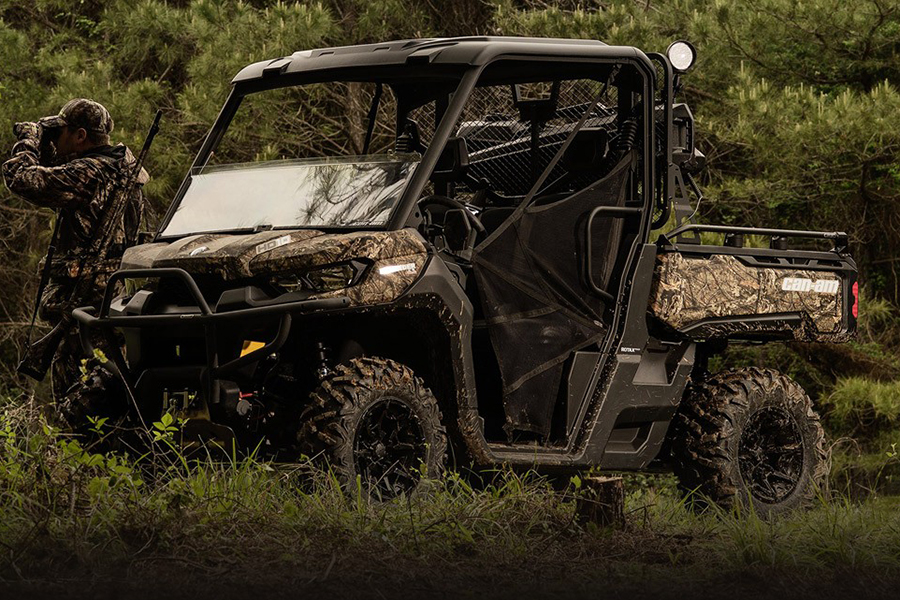 Cнегоболотоход Can-am defender xt 1000 efi