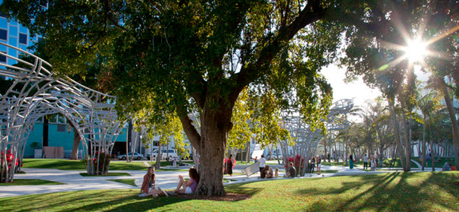 Фото: West8