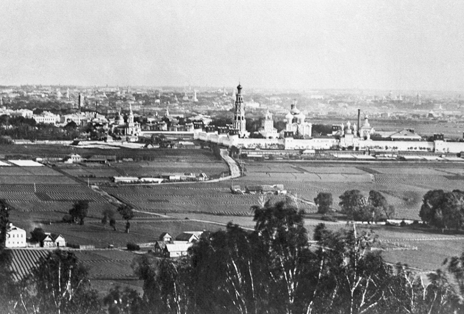 Вид на Новодевичий монастырь, 1899 год