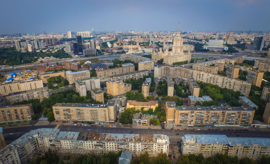 Вид на Дорогомиловский район и гостиницу «Украина»