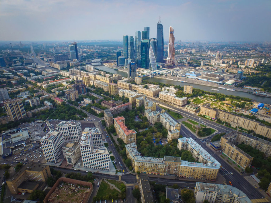 Вид на район Дорогомилово и Московский международный деловой центр «Москва-Сити»