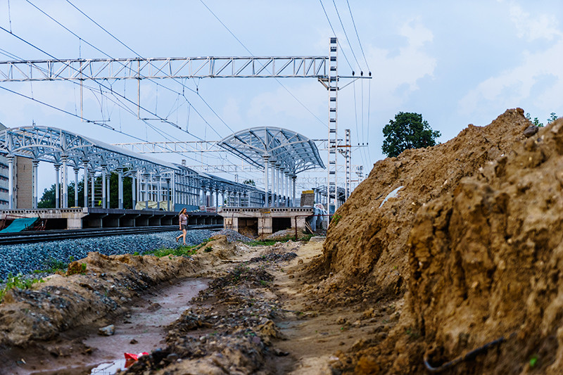 Строительство станции «Ботанический сад», июль 2016 года


