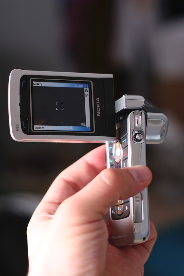 Nokia N90