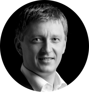 Денис Попов