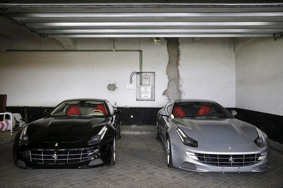 Два Ferrari, подаренные Хуану Карлосу премьер-министром ОАЭ