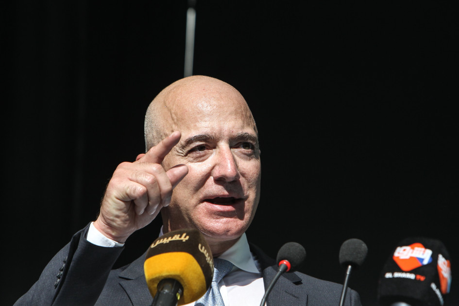 Основатель и глава Amazon Джефф Безос