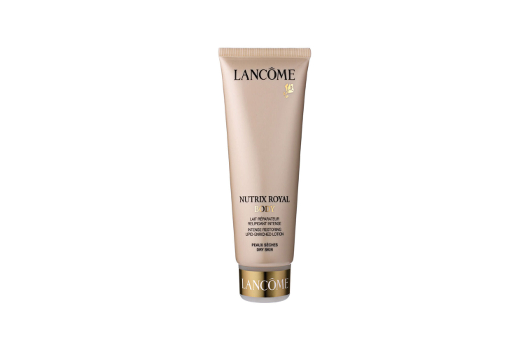 Интенсивно восстанавливающее молочко для тела Nutrix Royal Body, Lancôme, 5979 руб. (lancome.ru)