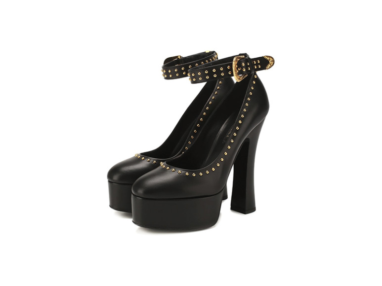 Туфли Versace, 87 150 руб. (tsum.ru)