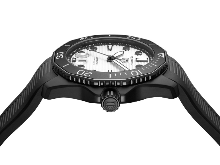 Часы Aquaracer Professional 300 Night Diver, TAG Heuer