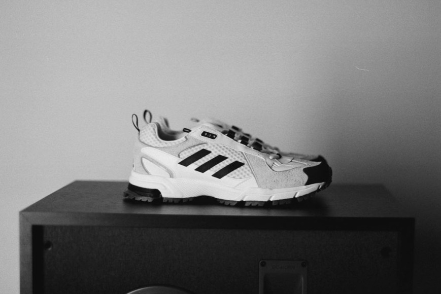 Кроссовки из коллаборации adidas и проекта Гоши Рубчинского «ГР-Униформа»