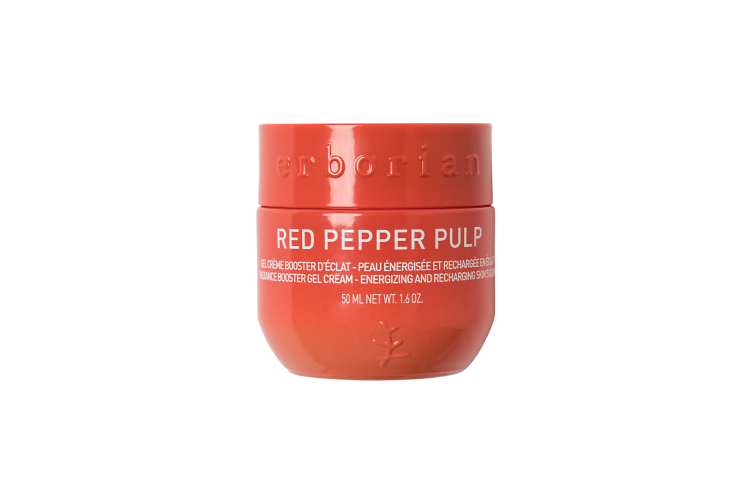 Гель-крем для лица Red Pepper Pulp, Erborian вернет коже естественное сияние, сделает ее более гладкой и упругой, а также восстановит эластичность и придаст заряд энергии благодаря экстракту мякоти красного перца, ниацинамиду, лакрице и гиалуронату натрия в составе
 