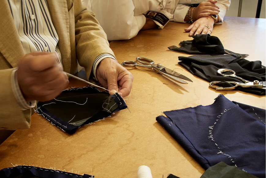 Процесс пошива костюмов Kiton