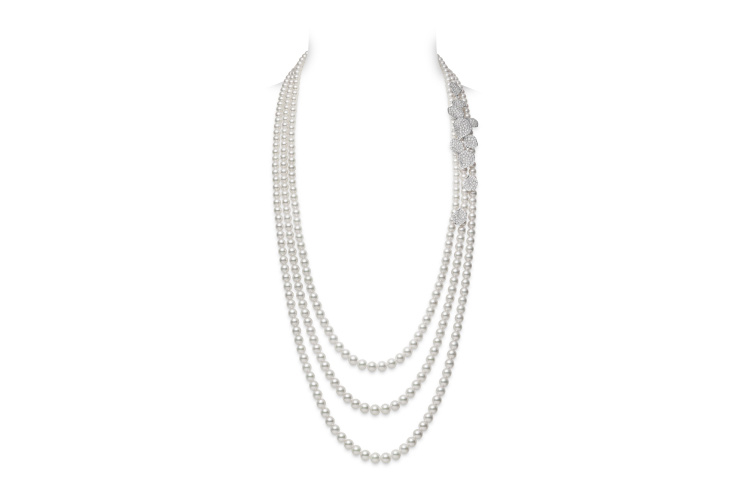 Колье Les Petales Place Vendome, Mikimoto