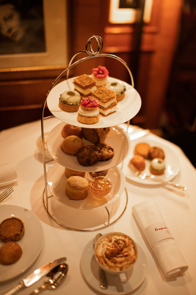 Чаепитие в Fouquet’s Paris