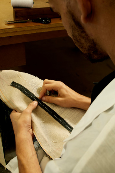 Процесс пошива костюмов Kiton