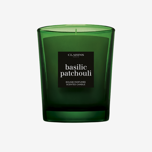 Парфюмированная свеча с нотой базилика Basilic Patchouli, Clarins. Цена по запросу