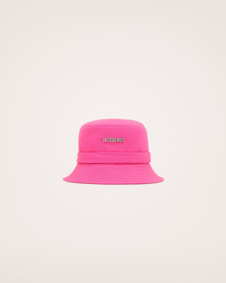 Капсульная коллекция Jacquemus Pink