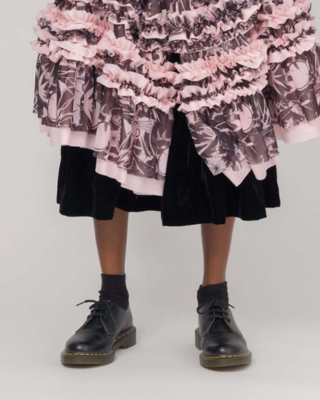 Коллекция Comme des Garçons с рисунками Протея Темена из серии «Как муравей космонавту в ухо залез»