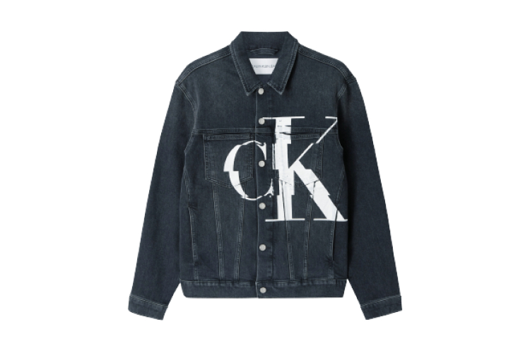 Куртка Calvin Klein Jeans, 15 600 руб. («Европейский») 