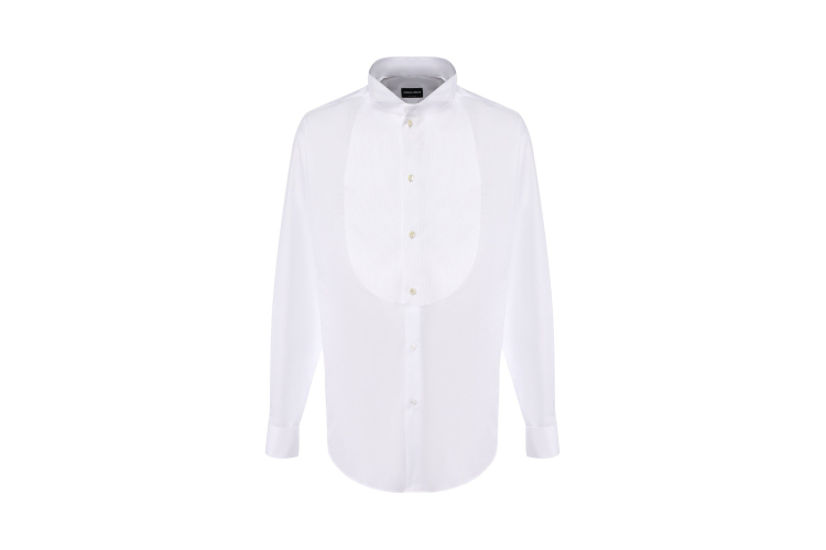 Мужская сорочка Giorgio Armani, 34 950 руб. (Третьяковский проезд)